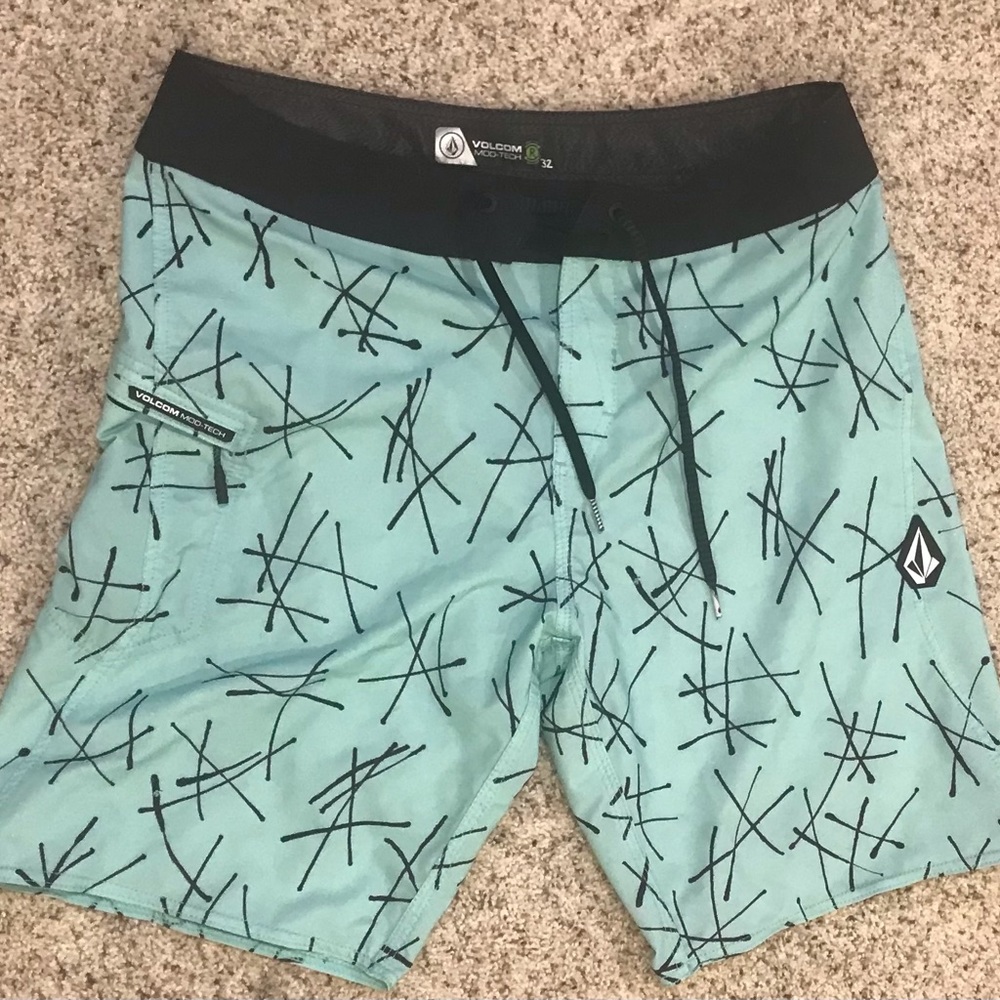 🔥 VOLCOM. MOD-TECH Size 32